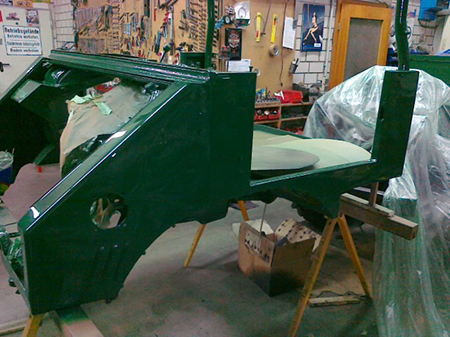 U411 Das Fahrerhaus ist fertig